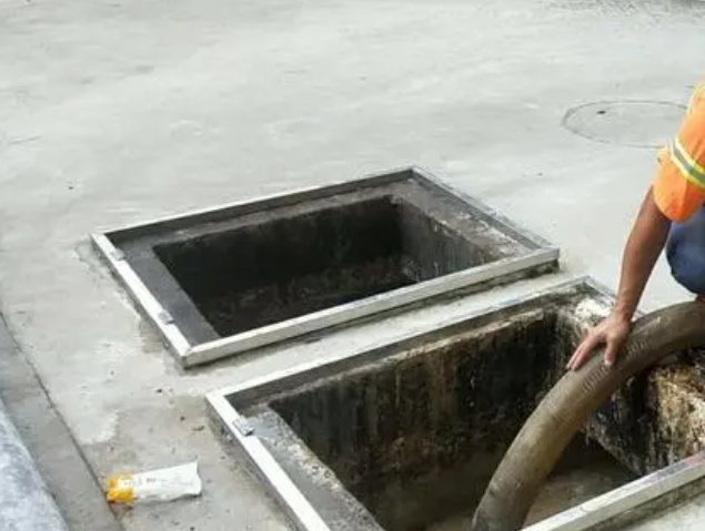 娄烦化粪池清理